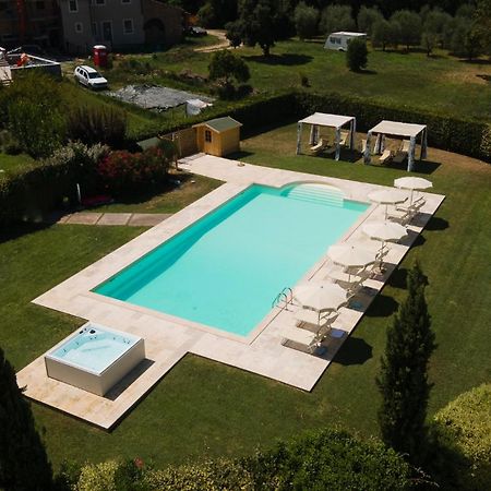 Le Colombaie Country Resort Ponsacco Zewnętrze zdjęcie