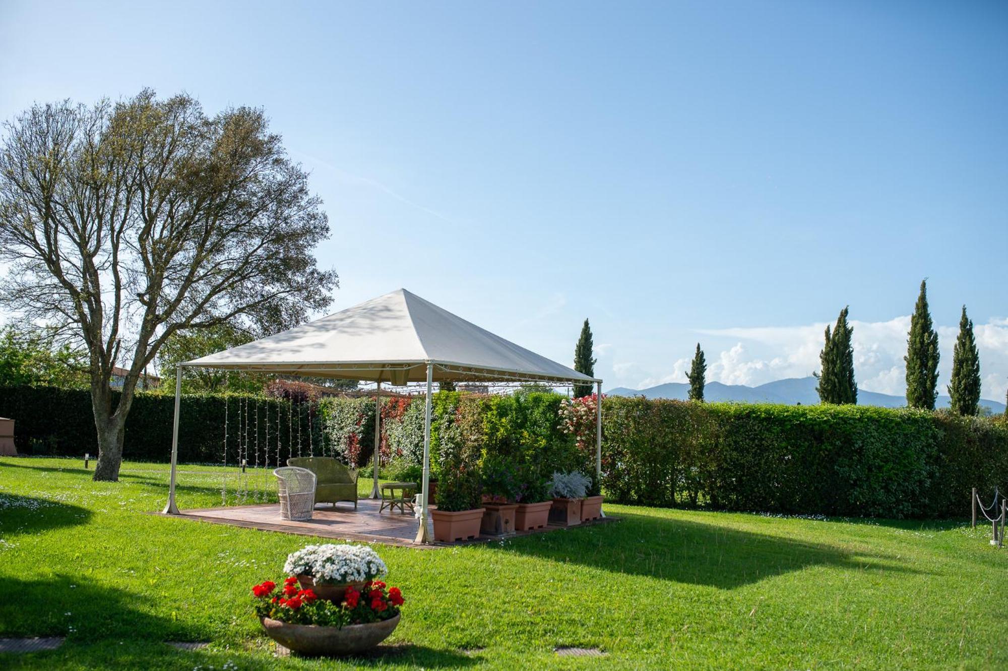 Le Colombaie Country Resort Ponsacco Zewnętrze zdjęcie