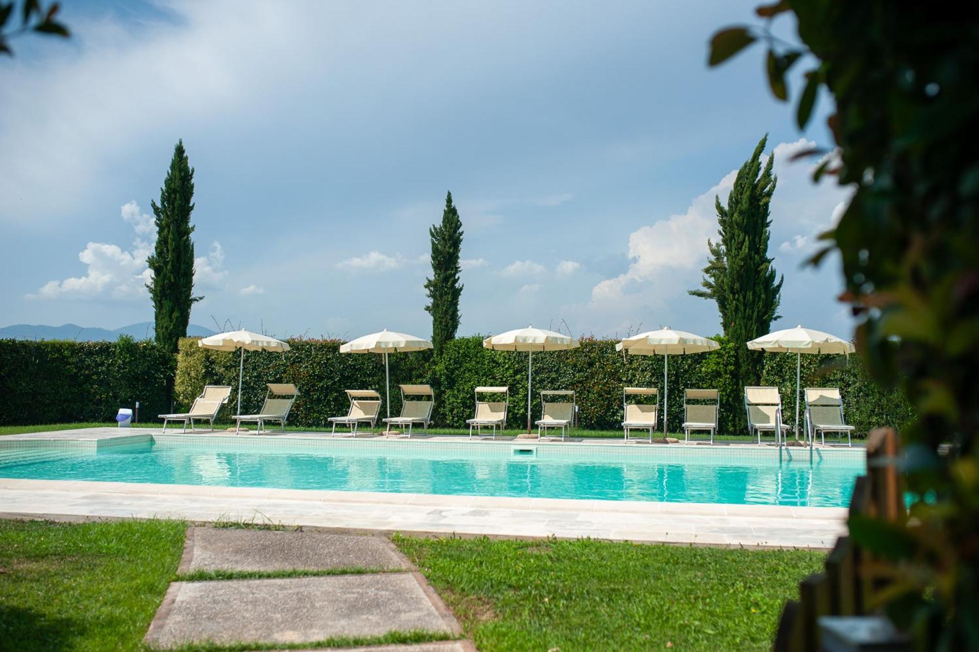 Le Colombaie Country Resort Ponsacco Zewnętrze zdjęcie