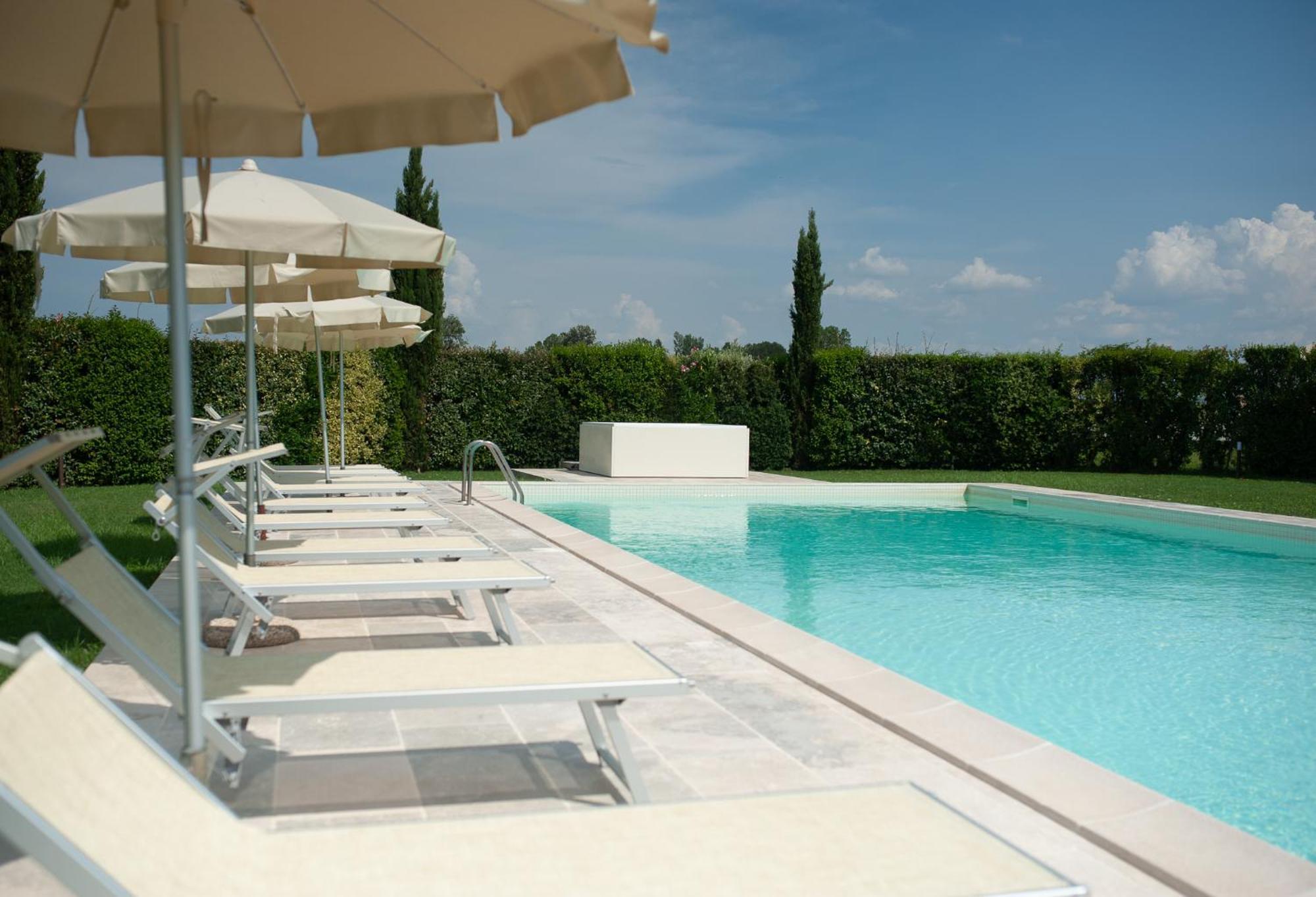 Le Colombaie Country Resort Ponsacco Zewnętrze zdjęcie